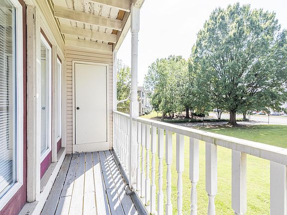 4th image of 6158 Meadow Rose Ln #1