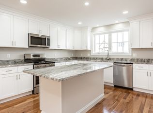 579 Summit St #3, Fall River, MA 02724