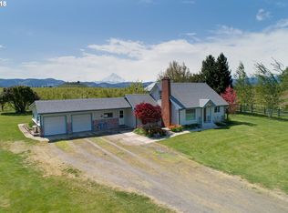 2595 Paasch Dr, Hood River, OR 97031