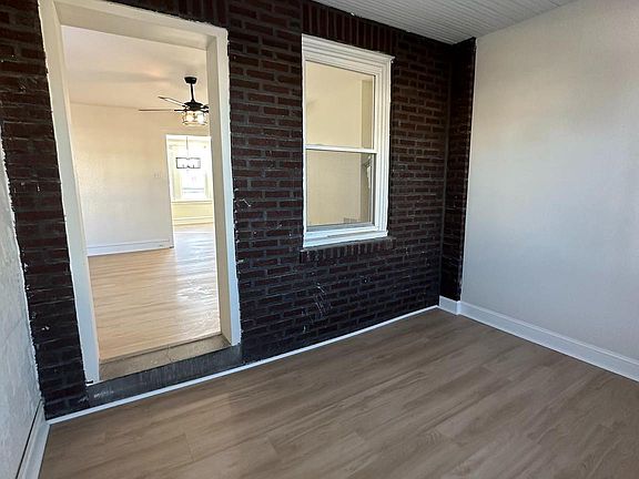 5th image of 3750 L St