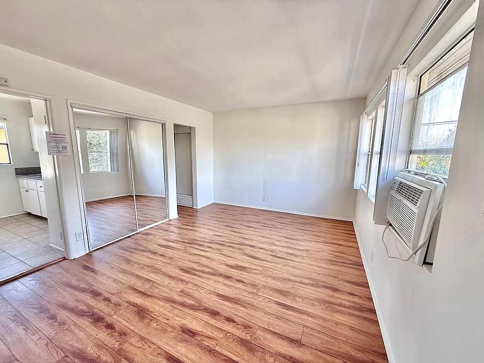 1st image of 5938 Riverton Ave #5938