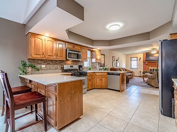 4th image of 17606 Cloverview Dr
