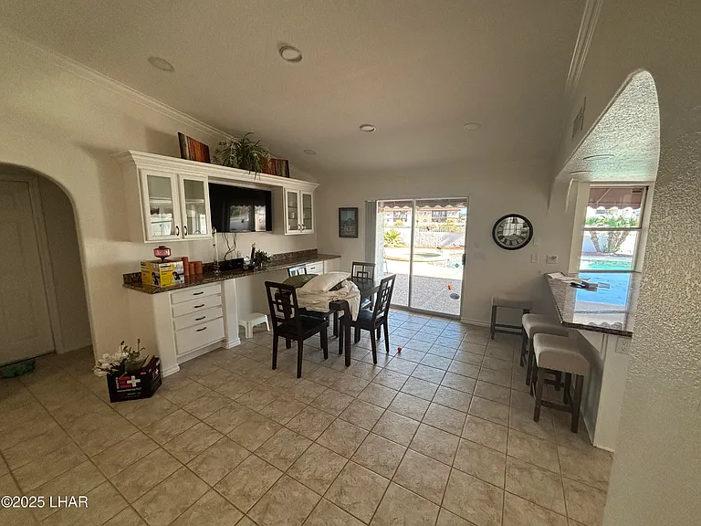 1916 Chip Dr — Photo 5