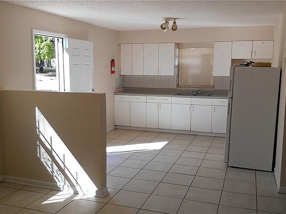 4th image of 3413 N 53rd St