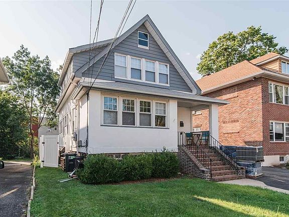 4th image of 703 Hillside Ave #2