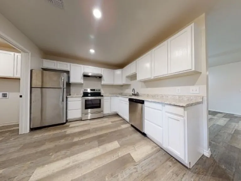 415 W James St #1 — Photo 2