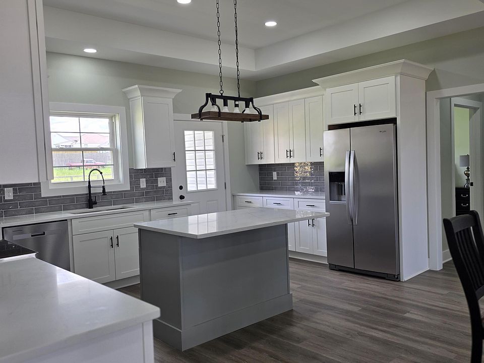 1st image of 604 Cripple Creek Cir