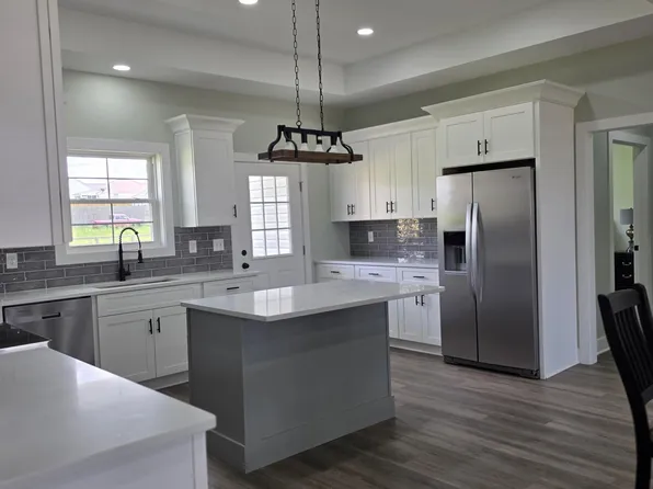 604 Cripple Creek Cir, Nicholasville, KY 40356