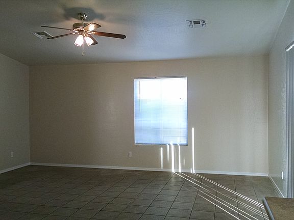 4th image of 3345 W Aquadero Dr