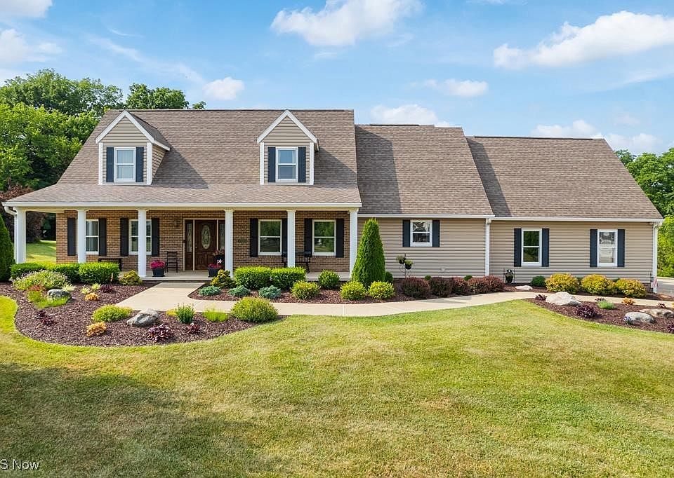 1st image of 852 Stone Creek Blvd