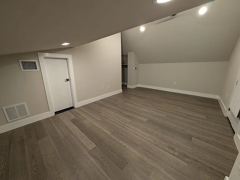 1144 Mansell Ave #1 — Photo 11