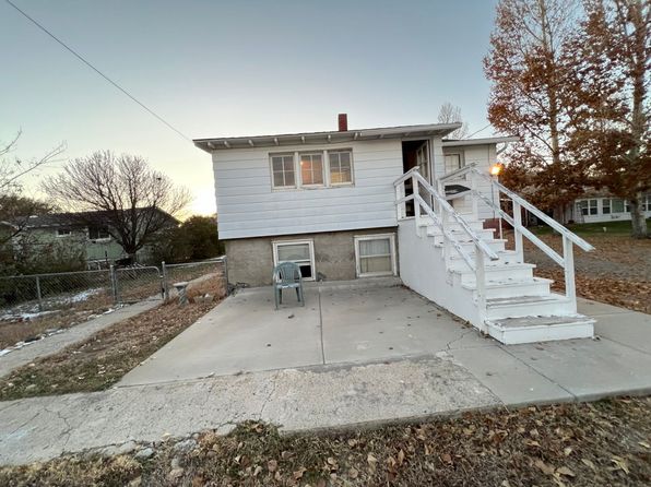 825 N Broadway Ave. | 825 N Broadway Ave, Riverton, WY
