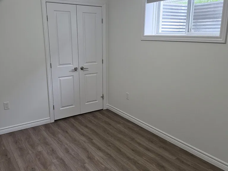 120 Sienna Ave #B — Photo 11