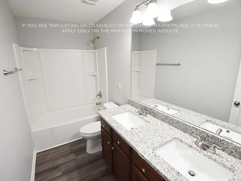 1719 Eastway Dr — Photo 11