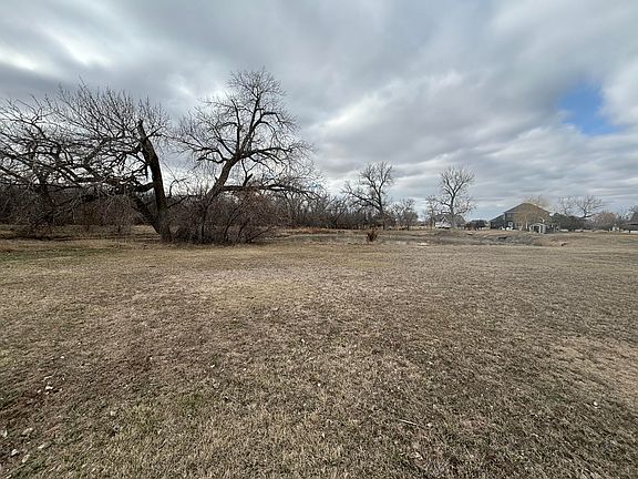 3rd image of 2503 Whispering Shores Dr
