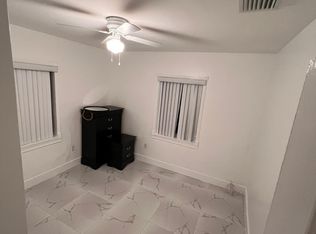 4075 SW 7th St, Miami, FL 33134