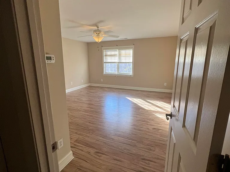 4642 Center Rock Ct — Photo 10