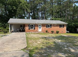 107 Carl Martin Ave, Hamlet, NC 28345