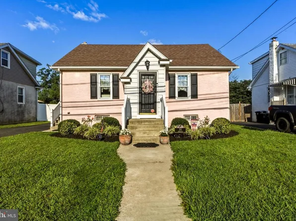 35 Arline Ave, Deptford, NJ 08096