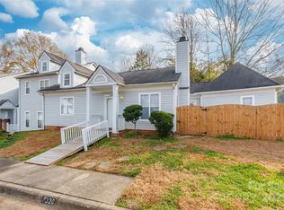 7320 Meadow Glen Dr, Mint Hill, NC 28227