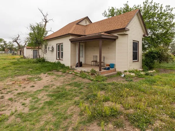 129 East Ave, Hutchinson, KS 67501