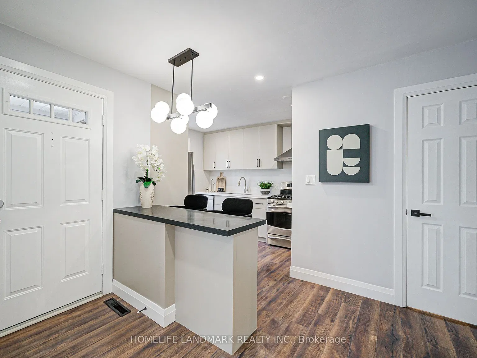 4 bed, $4,200 — Photo 4