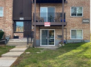 825 W College Blvd, Addison, IL 60101