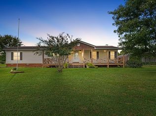 626 W Williamson Rd, Williamson, GA 30292