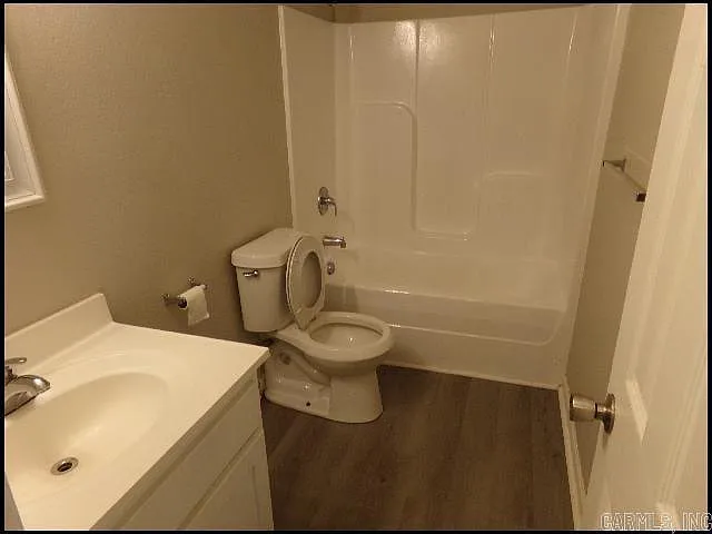 101 Ellis Dr #S — Photo 10