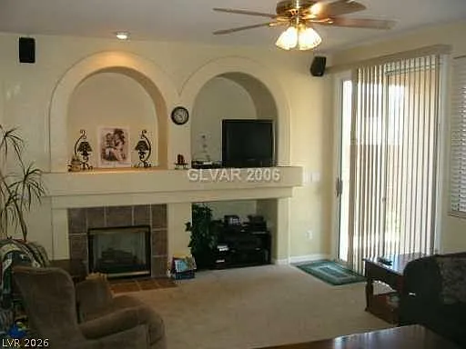 Building Photo - 256 Cielito Lindo St #0