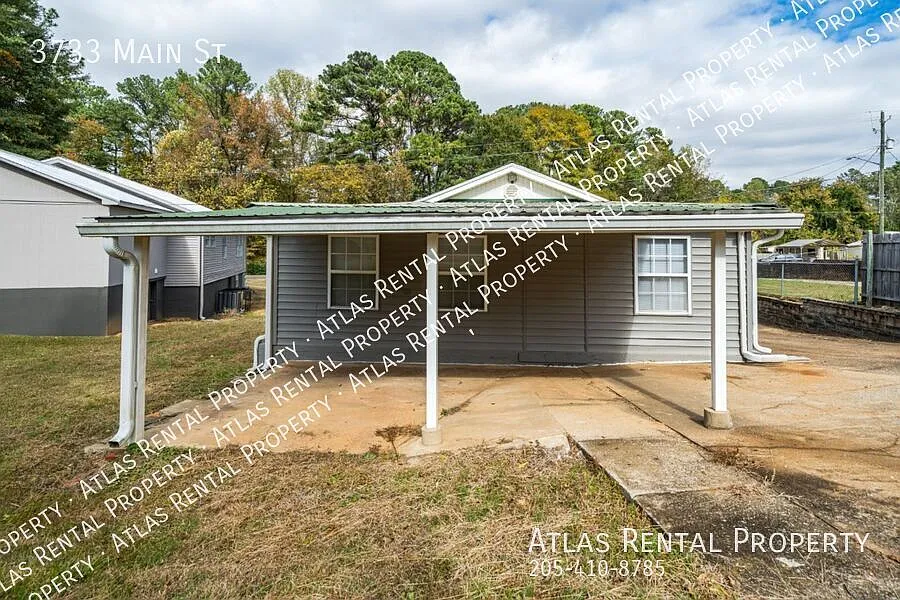 Coming Soon! 4 Bedroom/2 Bath Beauty in Adamsville!! — Photo 3