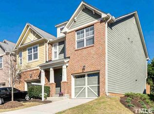 714 Mardonie Reach Ln, Cary, NC 27519