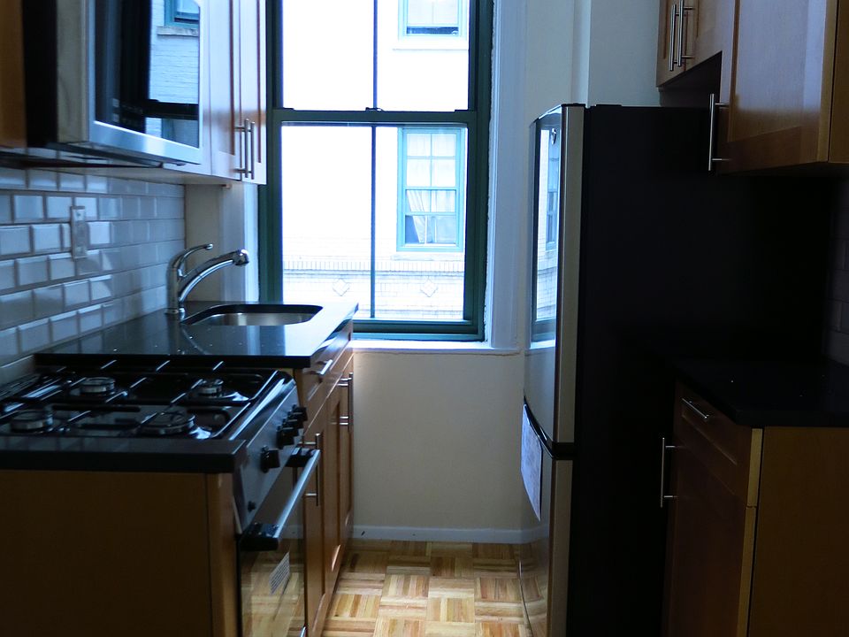 1st image of 542 E 79th St APT 2t