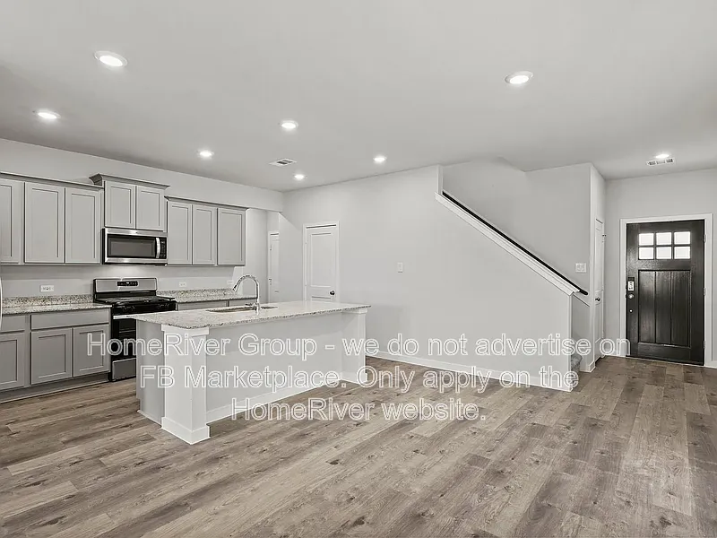 Building Photo - 17239 King Eider Rd