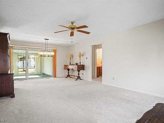 4th image of 3418 E Prescott Cir