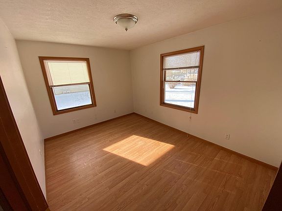 5th image of 57302 Clydesdale Dr