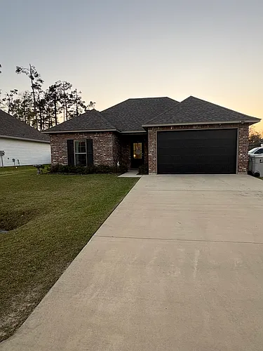 300 Yellow Pine Dr Photo 1