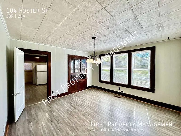 104 Foster St — Photo 16