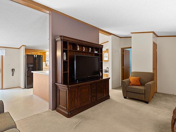 5th image of 13 Kelly Ln