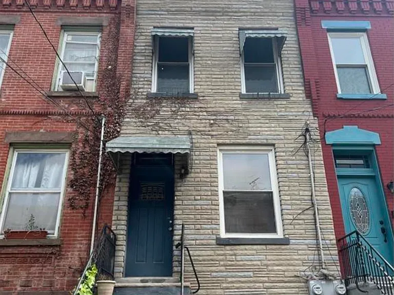 58 Astor Pl #1 — Photo 7