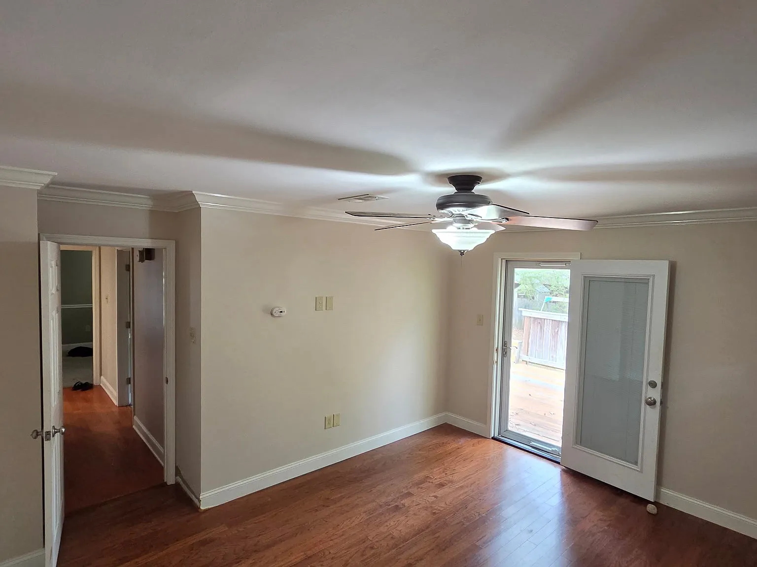 3 bed, 1160 sqft, $1,700 — Photo 4
