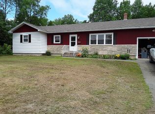 9 Orchard St, East Millinocket, ME 04430