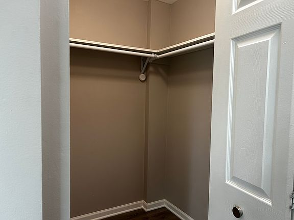 Bedroom 2: closet