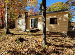 9114 Bells Rd, Cheboygan, MI 49721