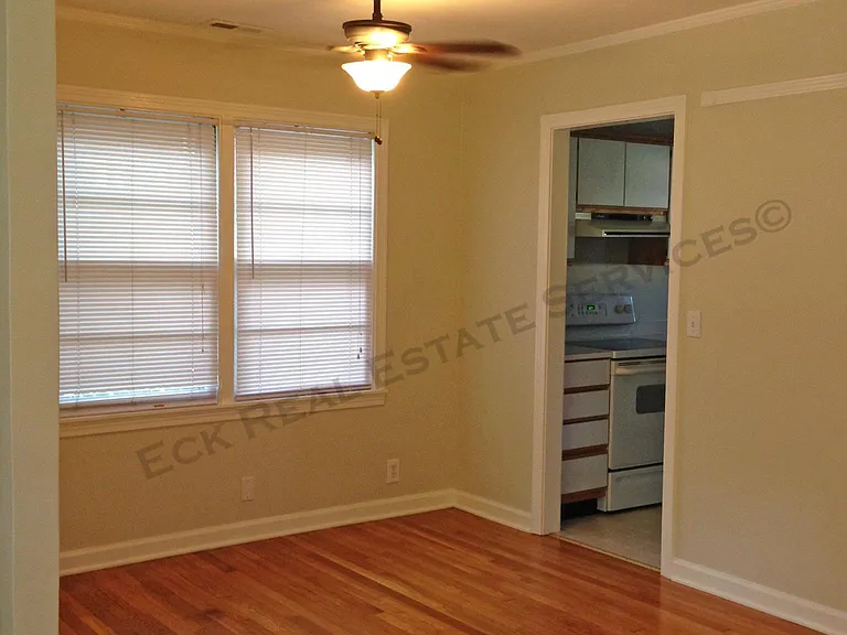 1826 Alabama St — Photo 3