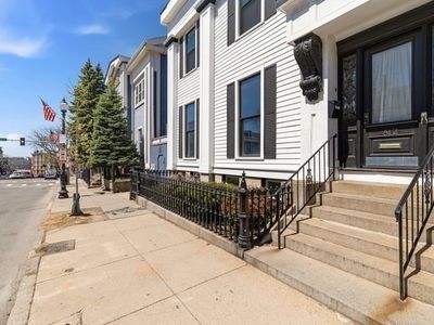 512 E Broadway, Boston, MA, 02127