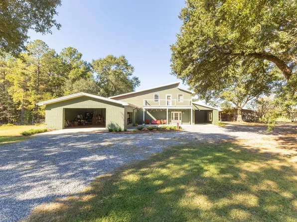 18 Gordon Dr, Petal, MS 39465