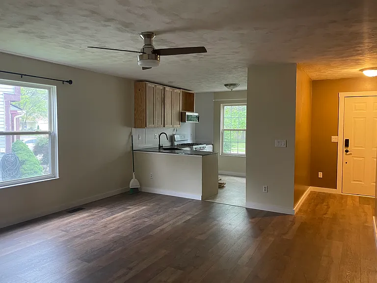 6807 Brockland Dr — Photo 10