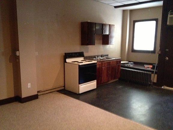 2nd image of 5101-5 W National Ave #2