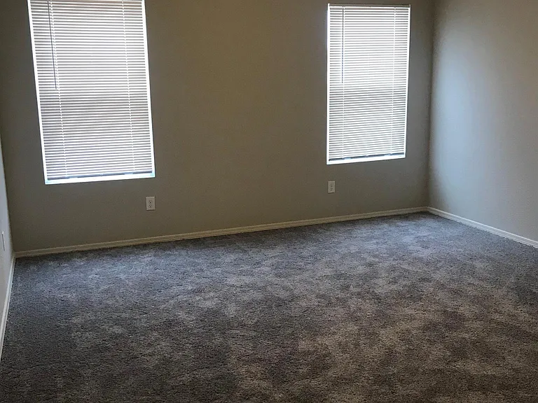 340 Willow Pointe Ct — Photo 6